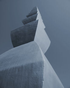 Infinite Column Image